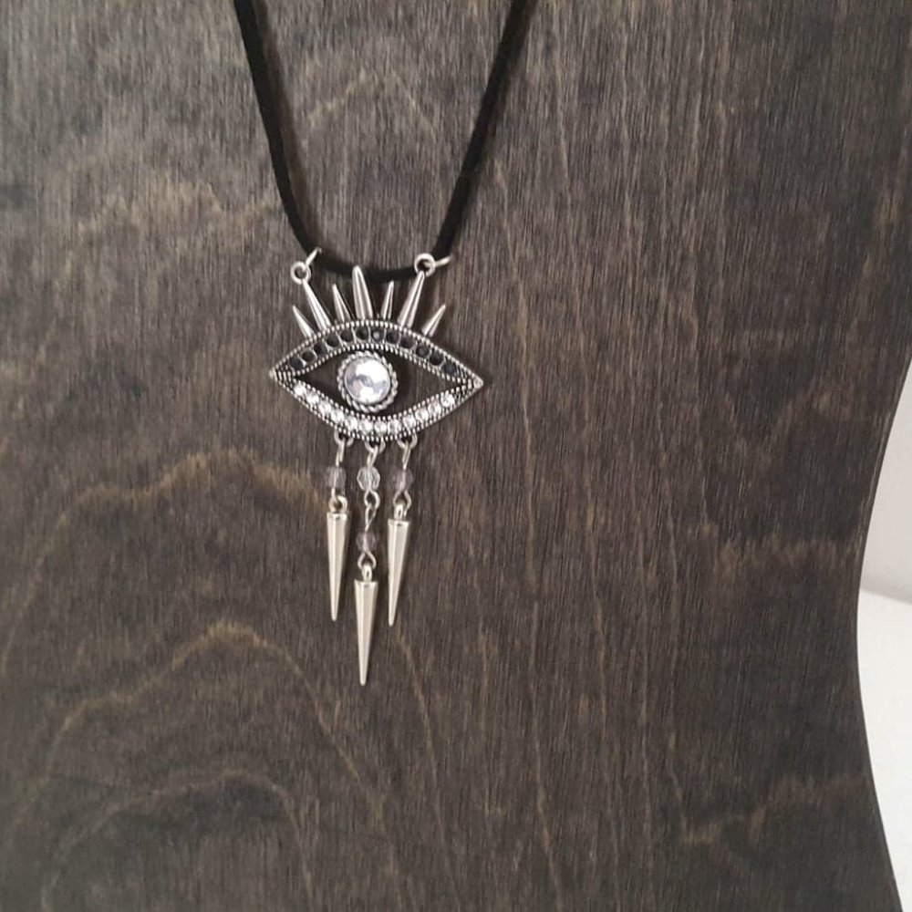 Eye of the Divine Silver Plated Necklace - Picture 5 of 10